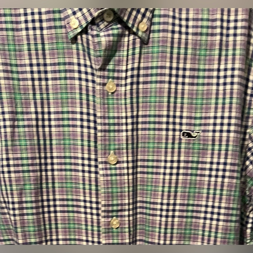 Vineyard Vines Men's Slim Fit Green/Purple Plaid Shirt. 100% cotton. Small EUC.